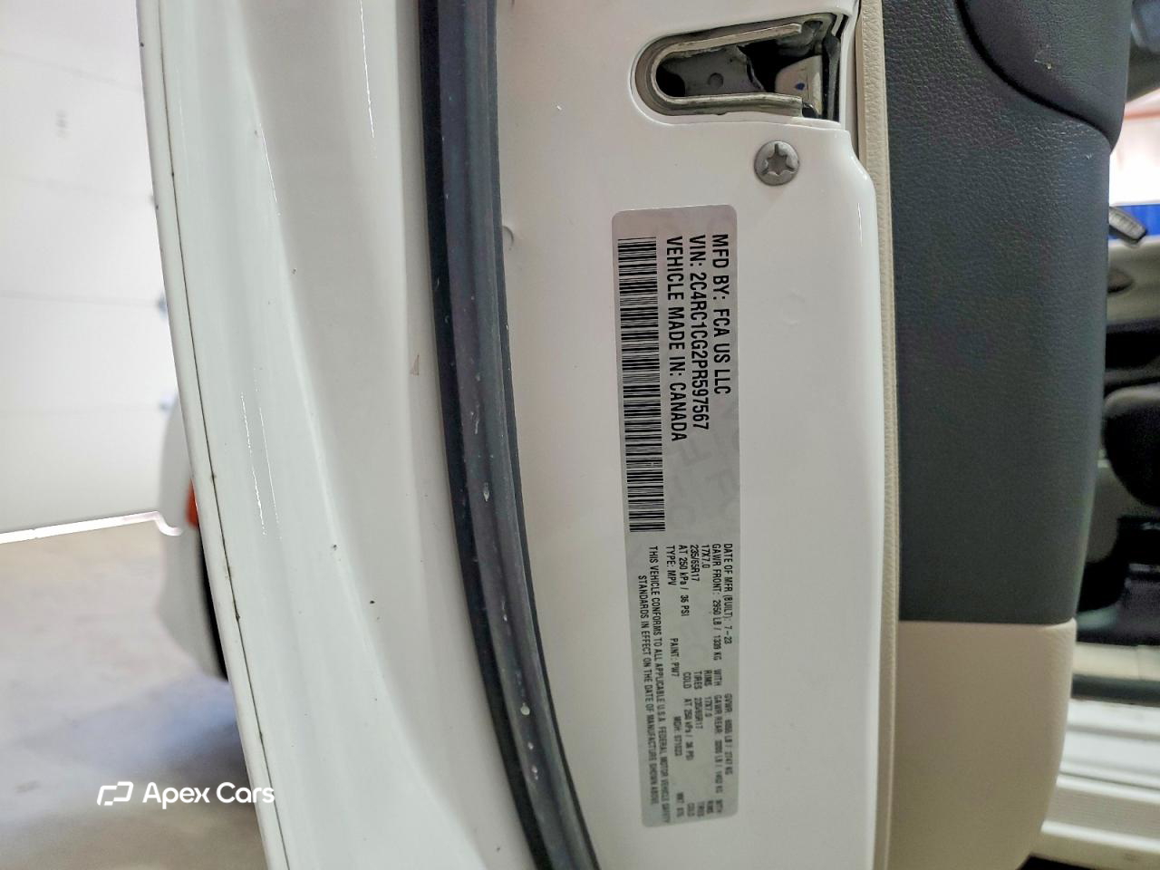 Chrysler Voyager 2023