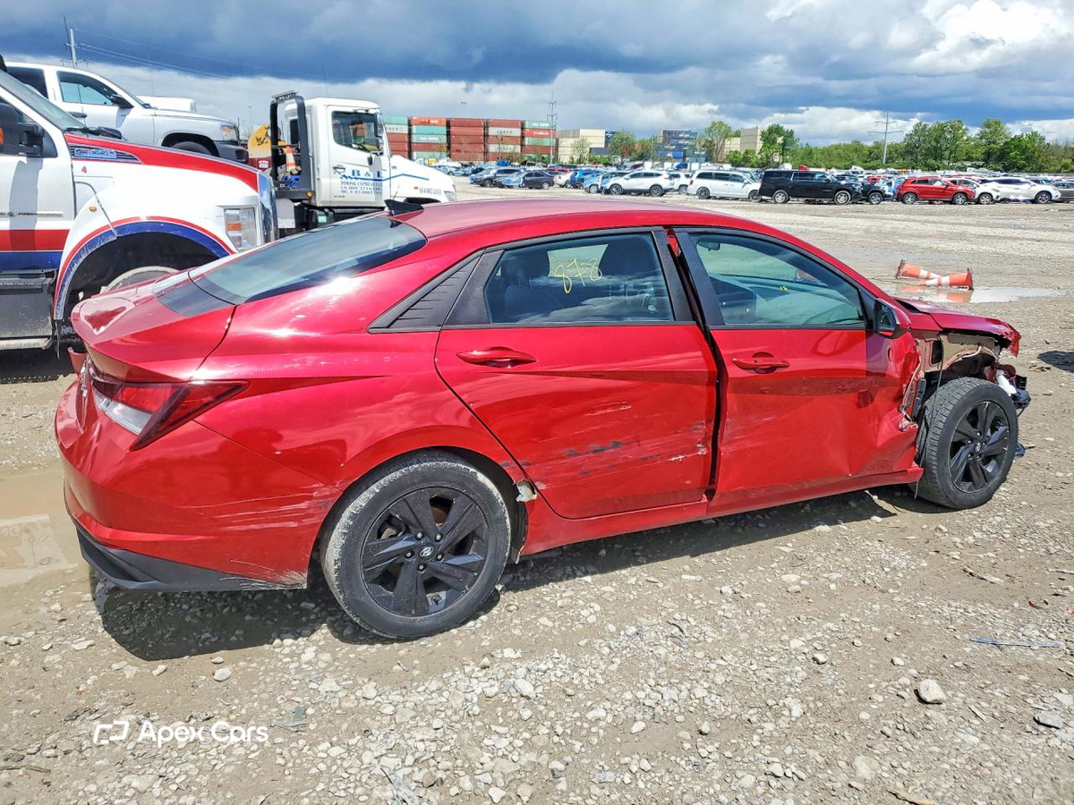 Hyundai Elantra 2021