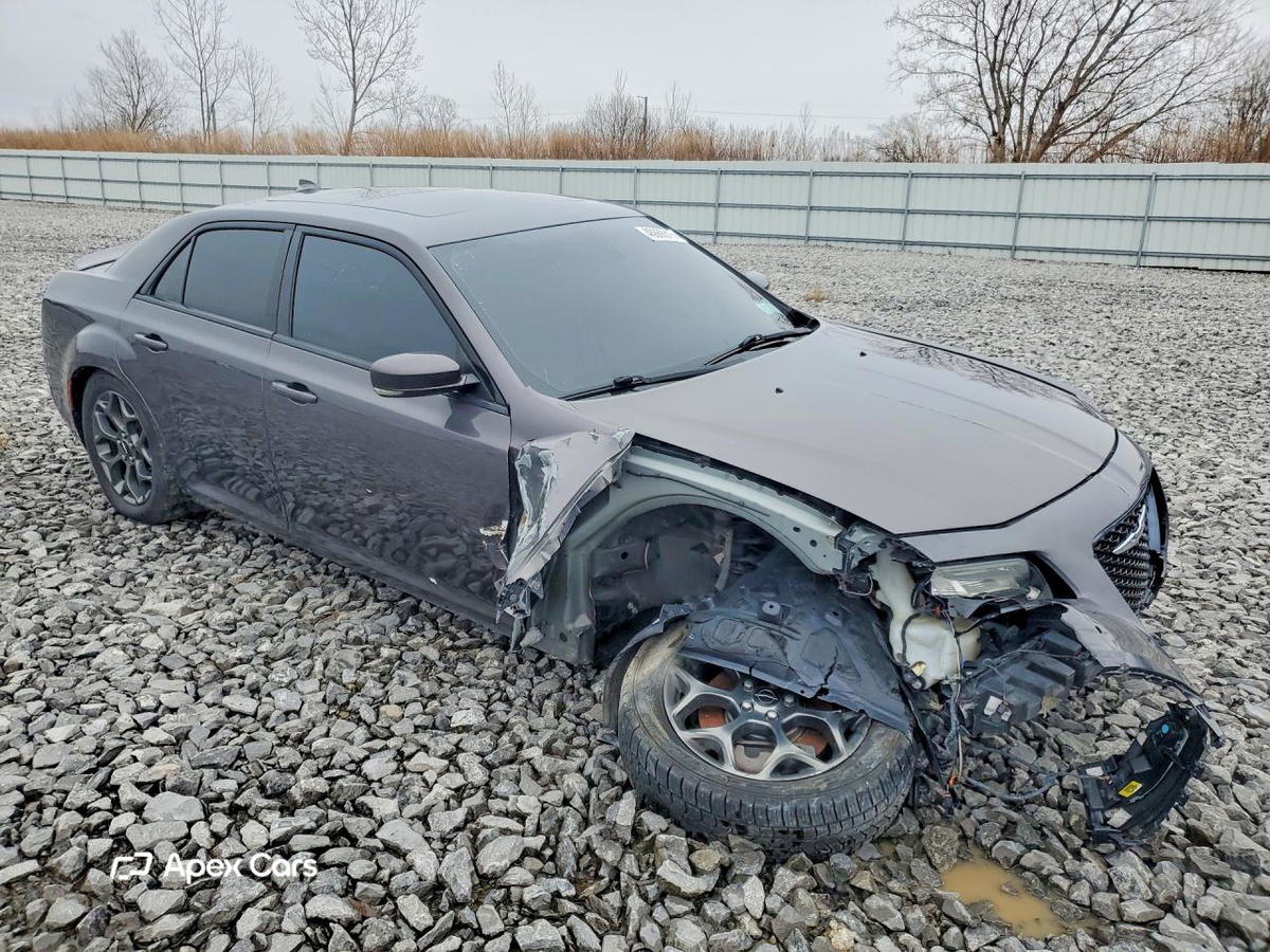 Chrysler 300 2017