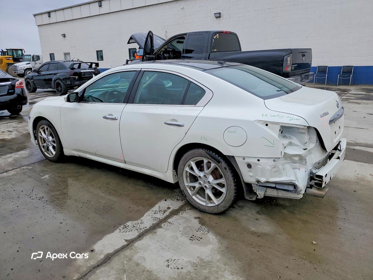 Nissan Maxima 2014