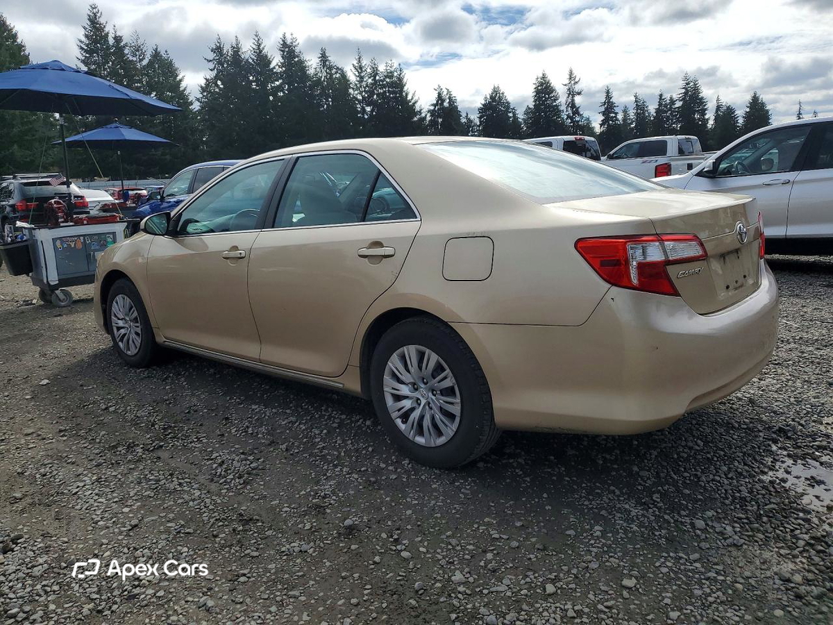 Toyota Camry 2012