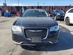Chrysler 300 2017