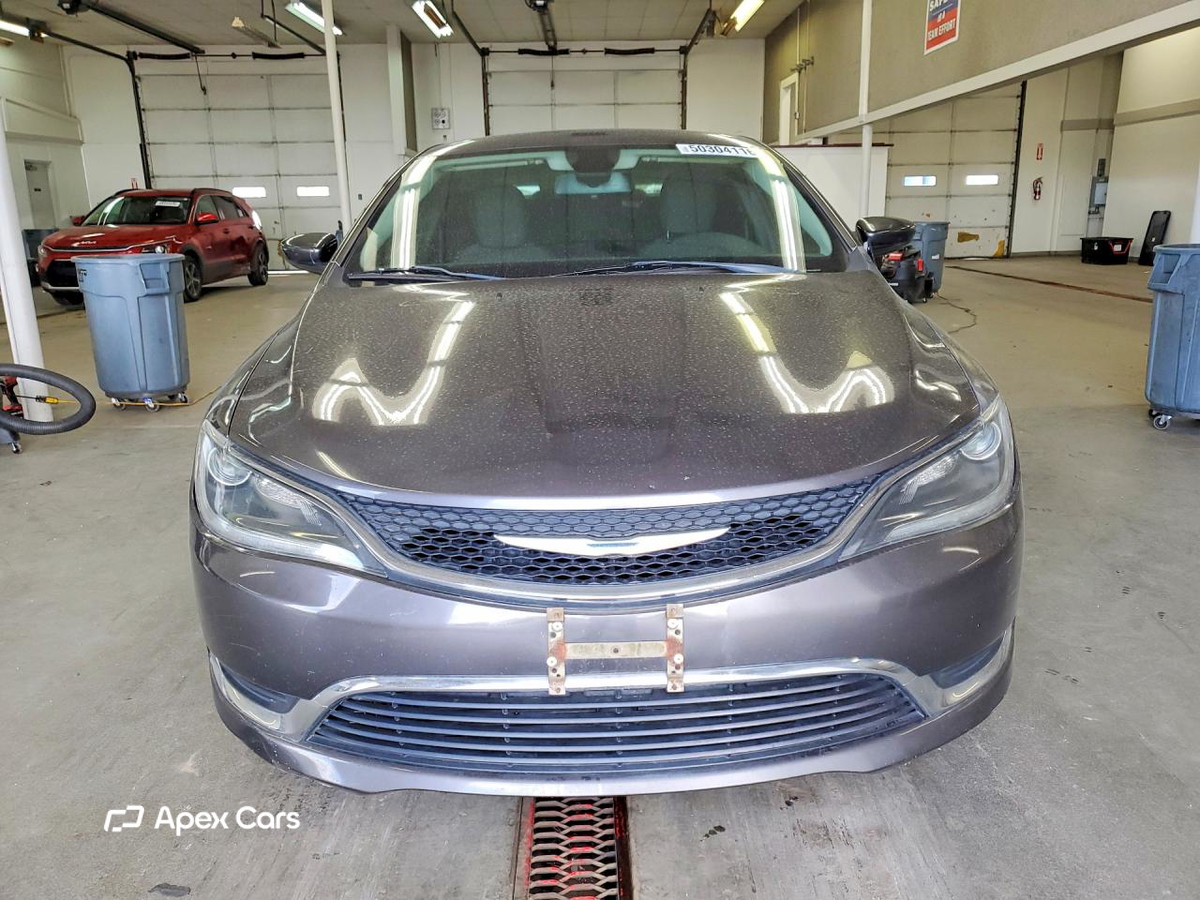 Chrysler 200 2016