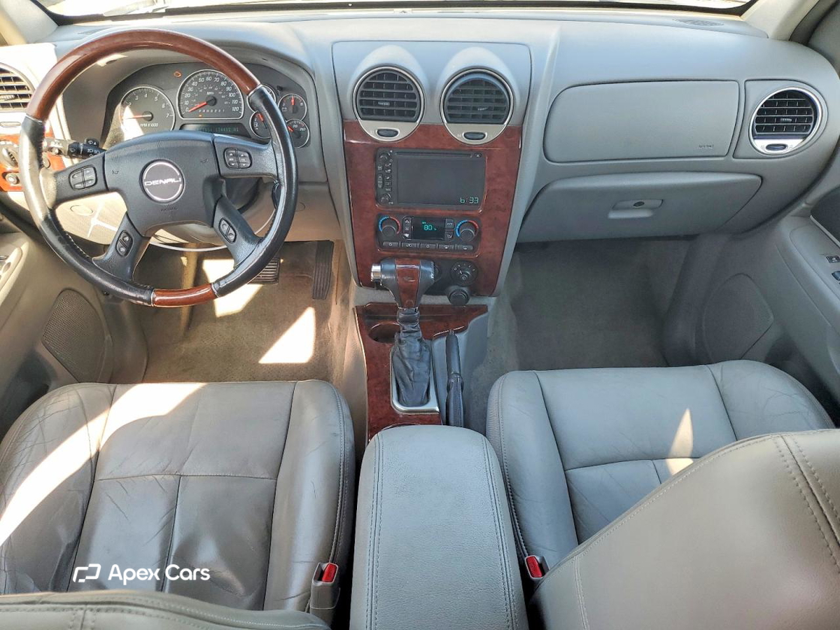 GMC Envoy 2006