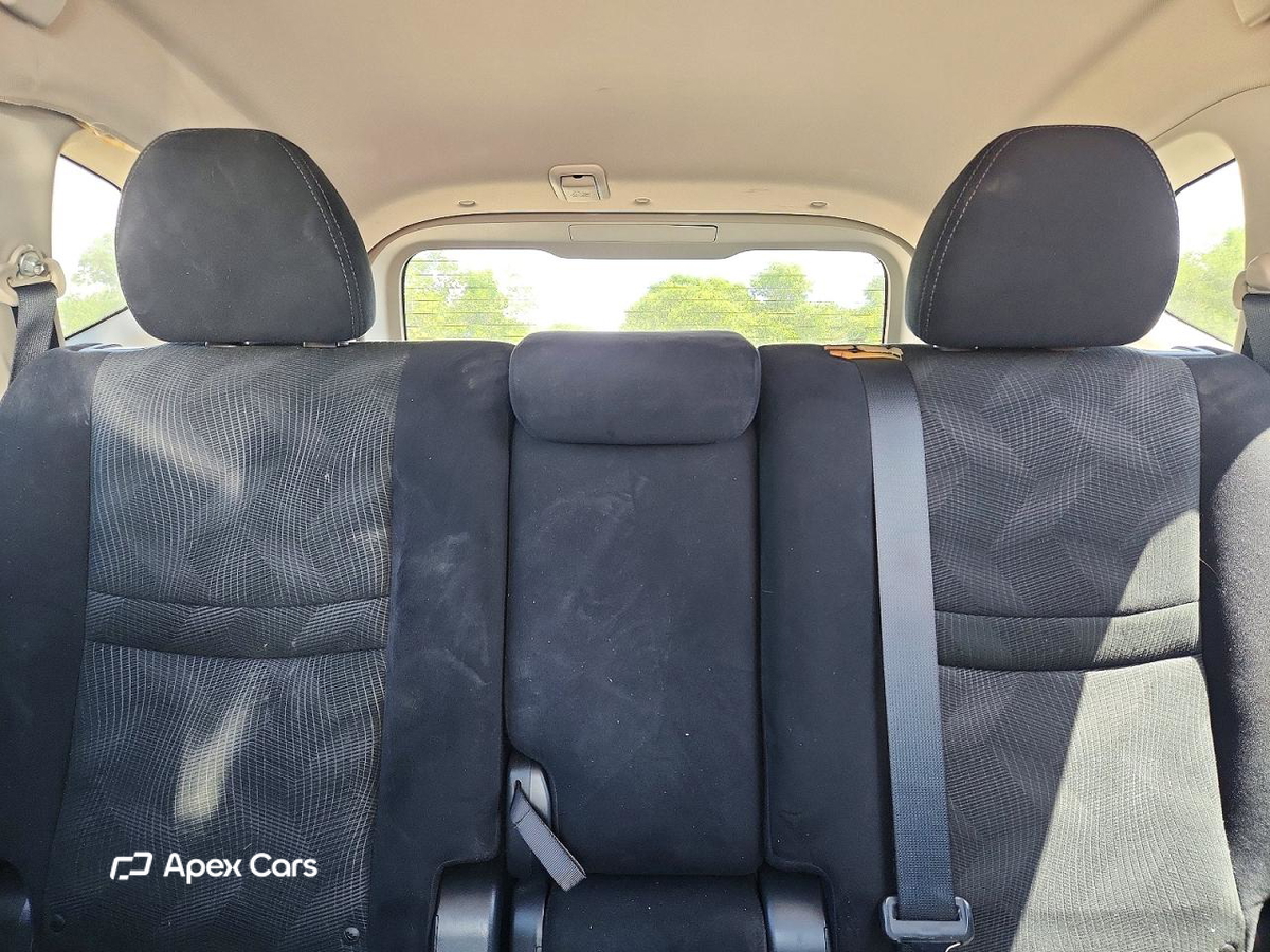 Nissan Rogue 2015