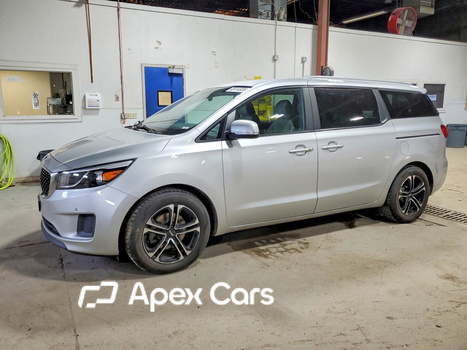 Kia Sedona 2017 - Image 1 of 13