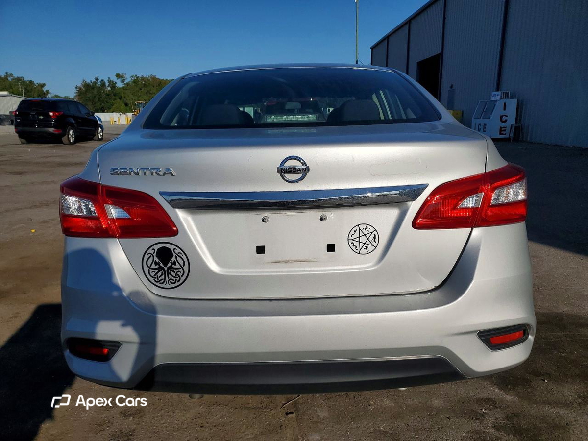 Nissan Sentra 2017