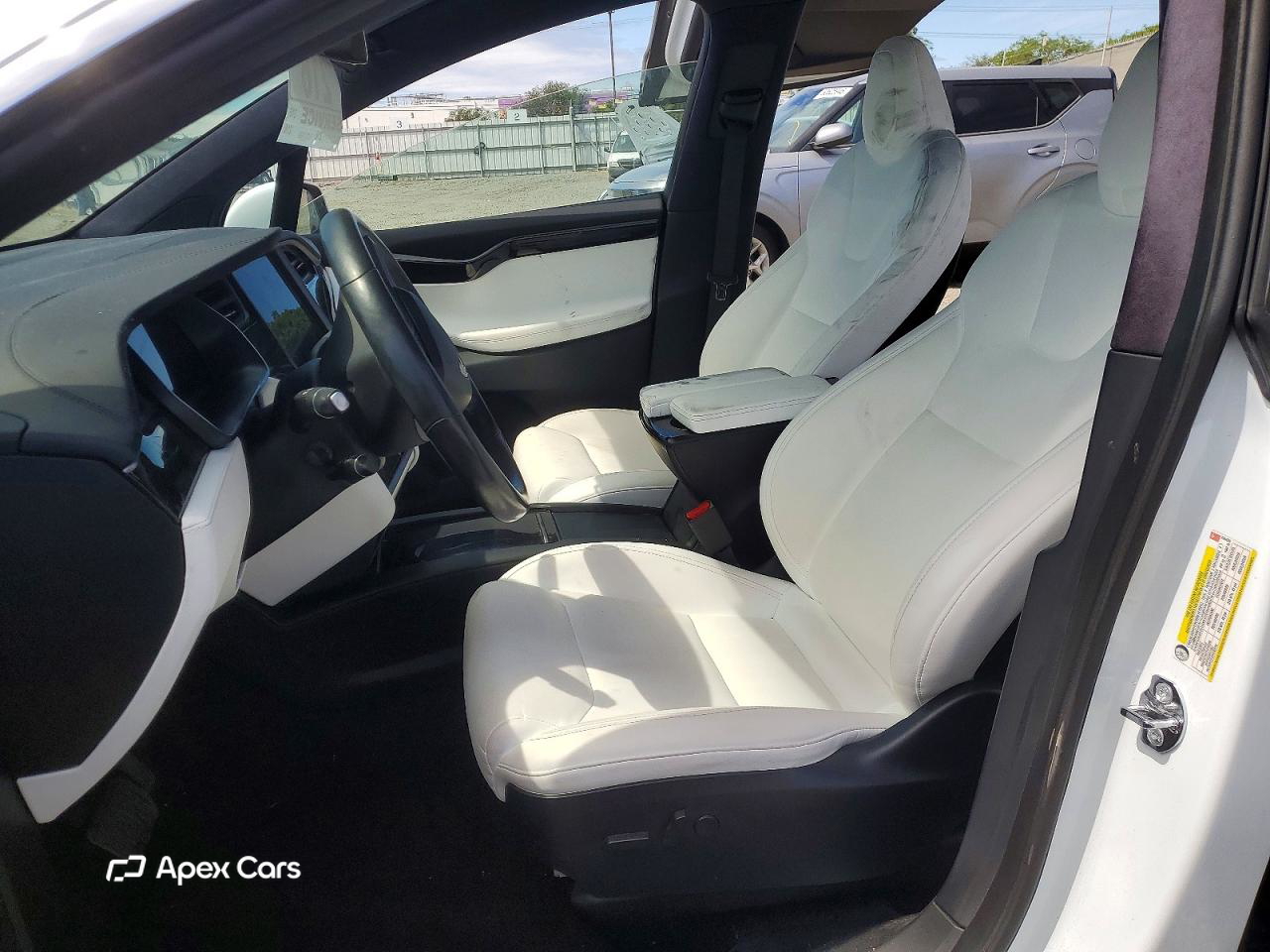 Tesla Model X 2020