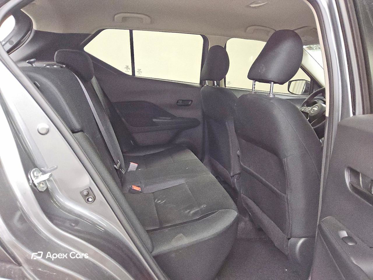 Nissan Kicks 2025
