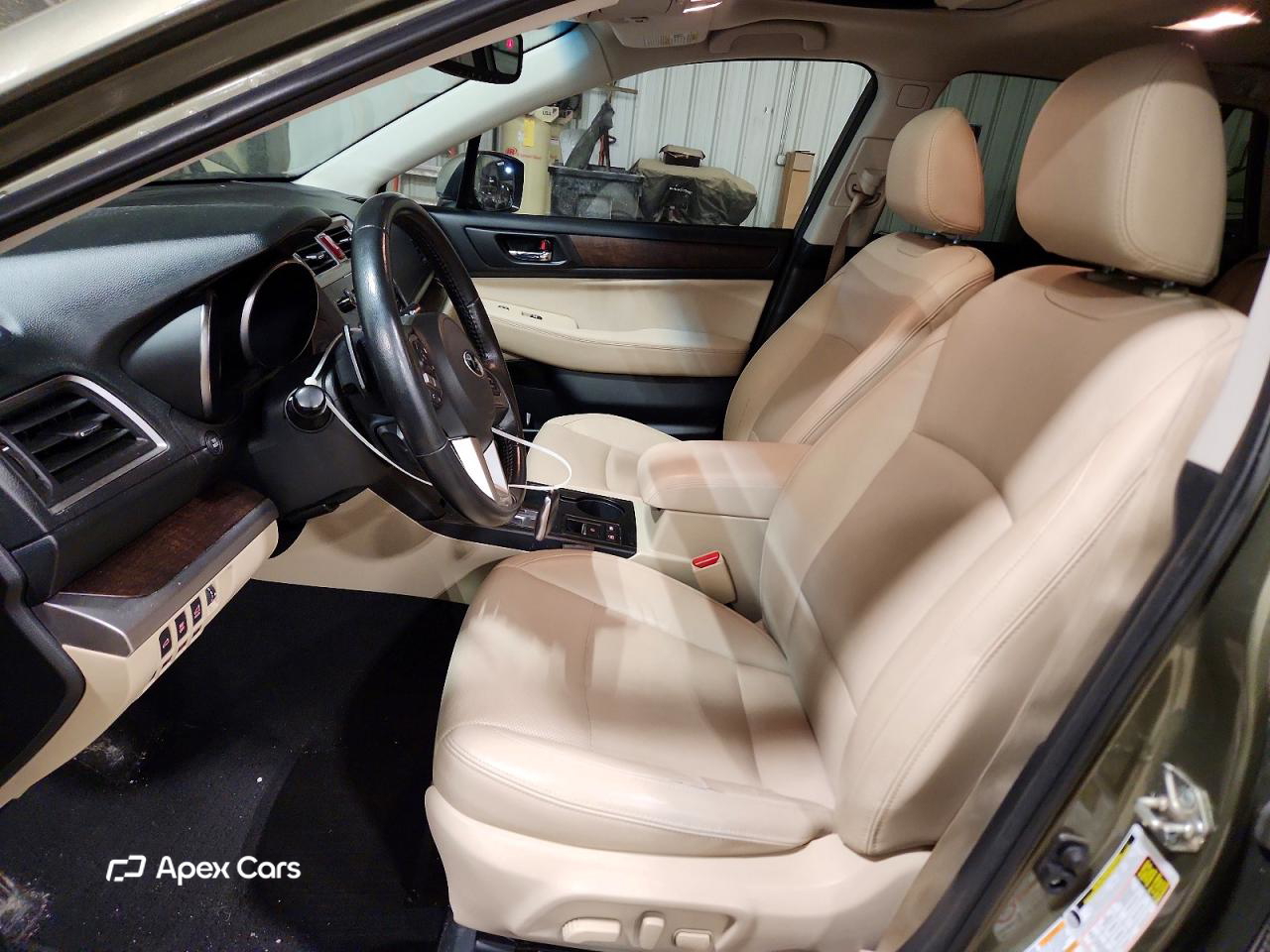 Subaru Outback 2015