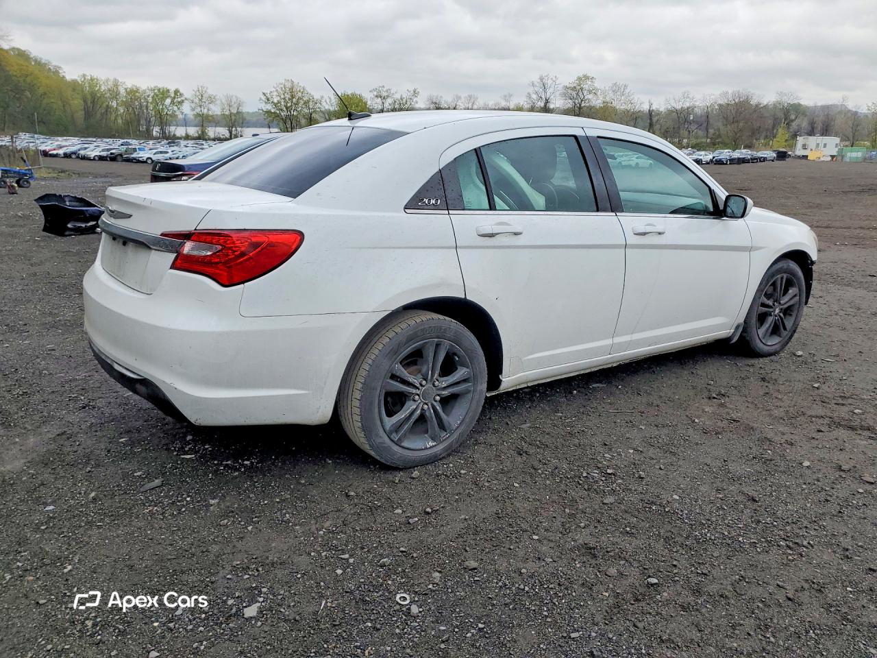 Chrysler 200 2013