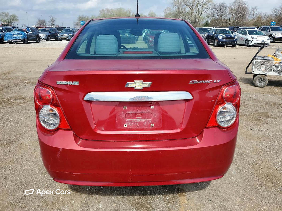 Chevrolet Sonic 2012