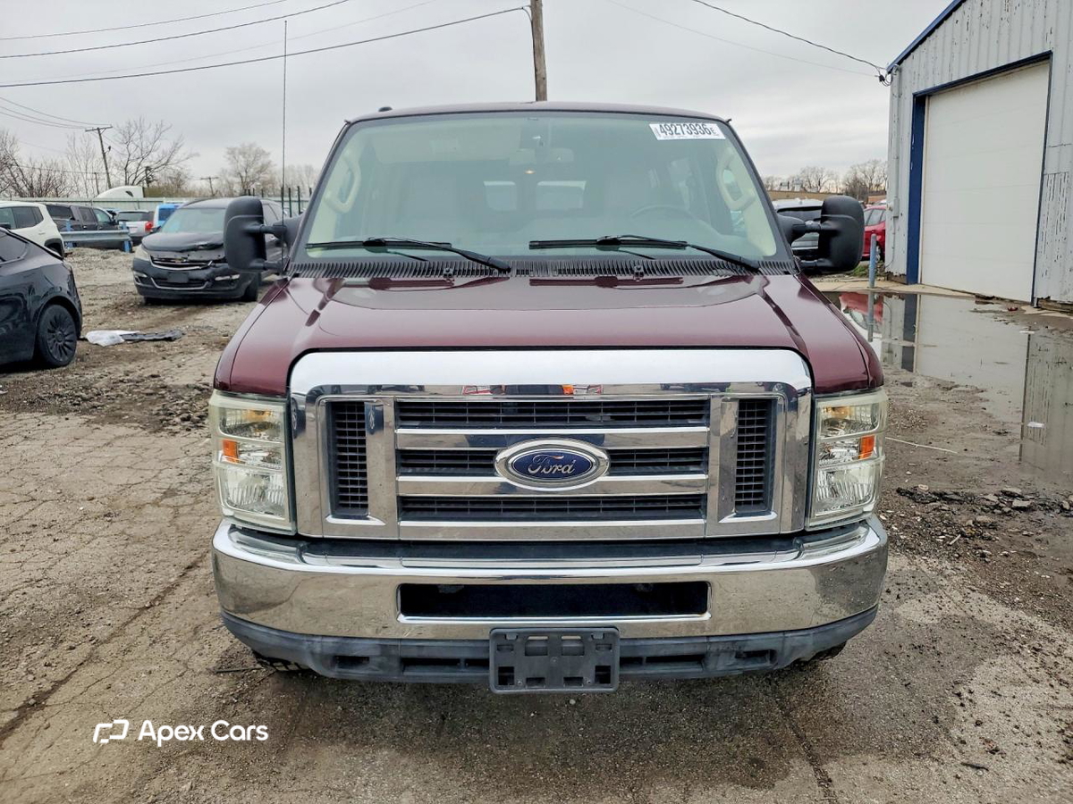 Ford Econoline 2012
