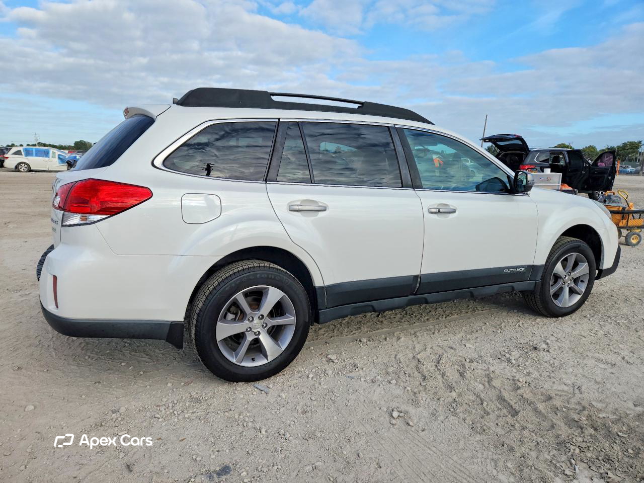 Subaru Outback 2013