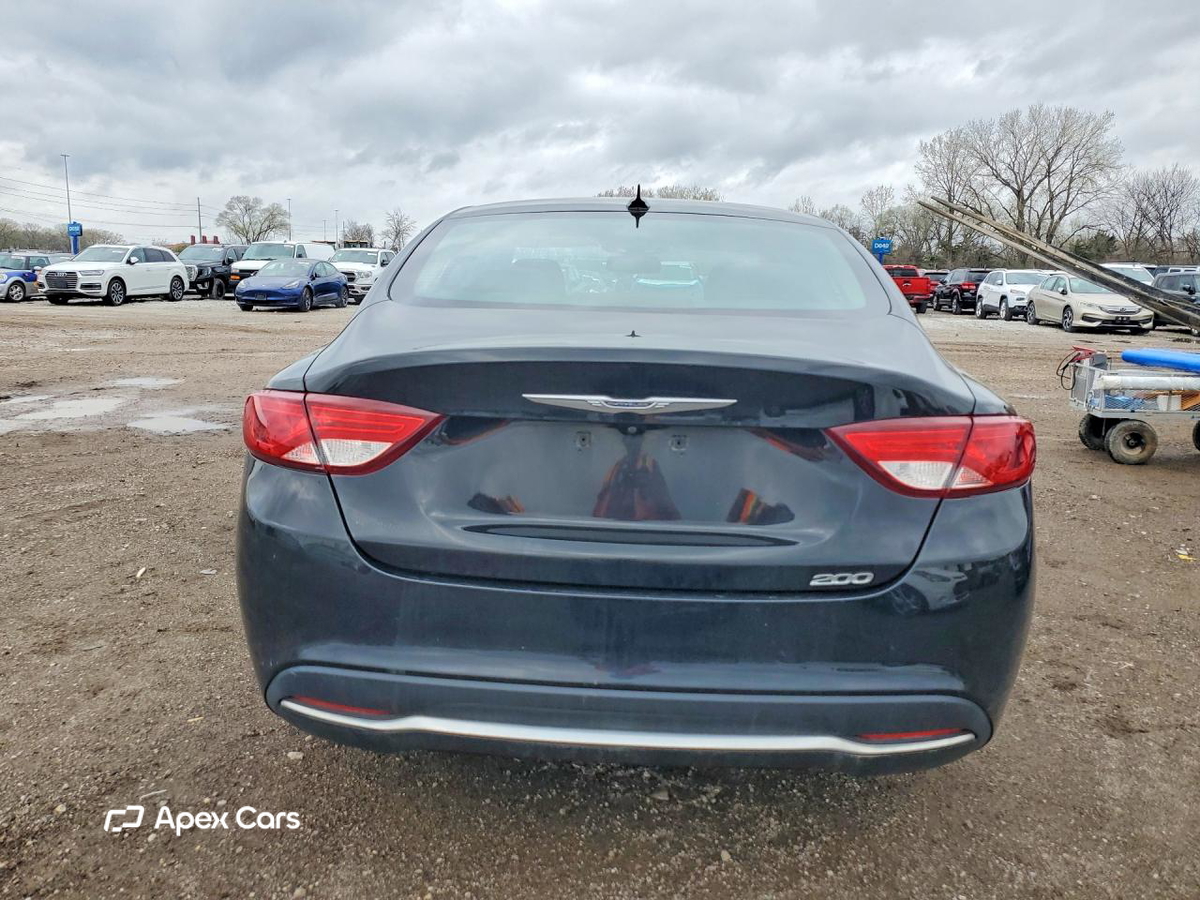 Chrysler 200 2015