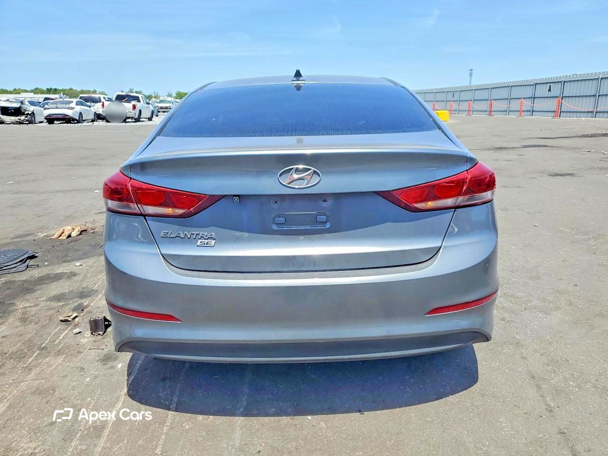 Hyundai Elantra 2017