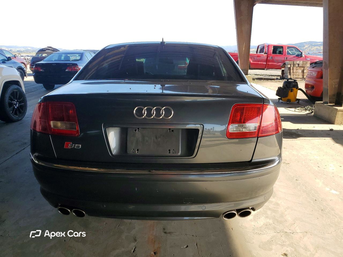 Audi S8 2007