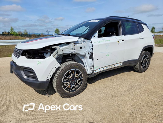 Jeep Compass 2025 - Image 1 of 5