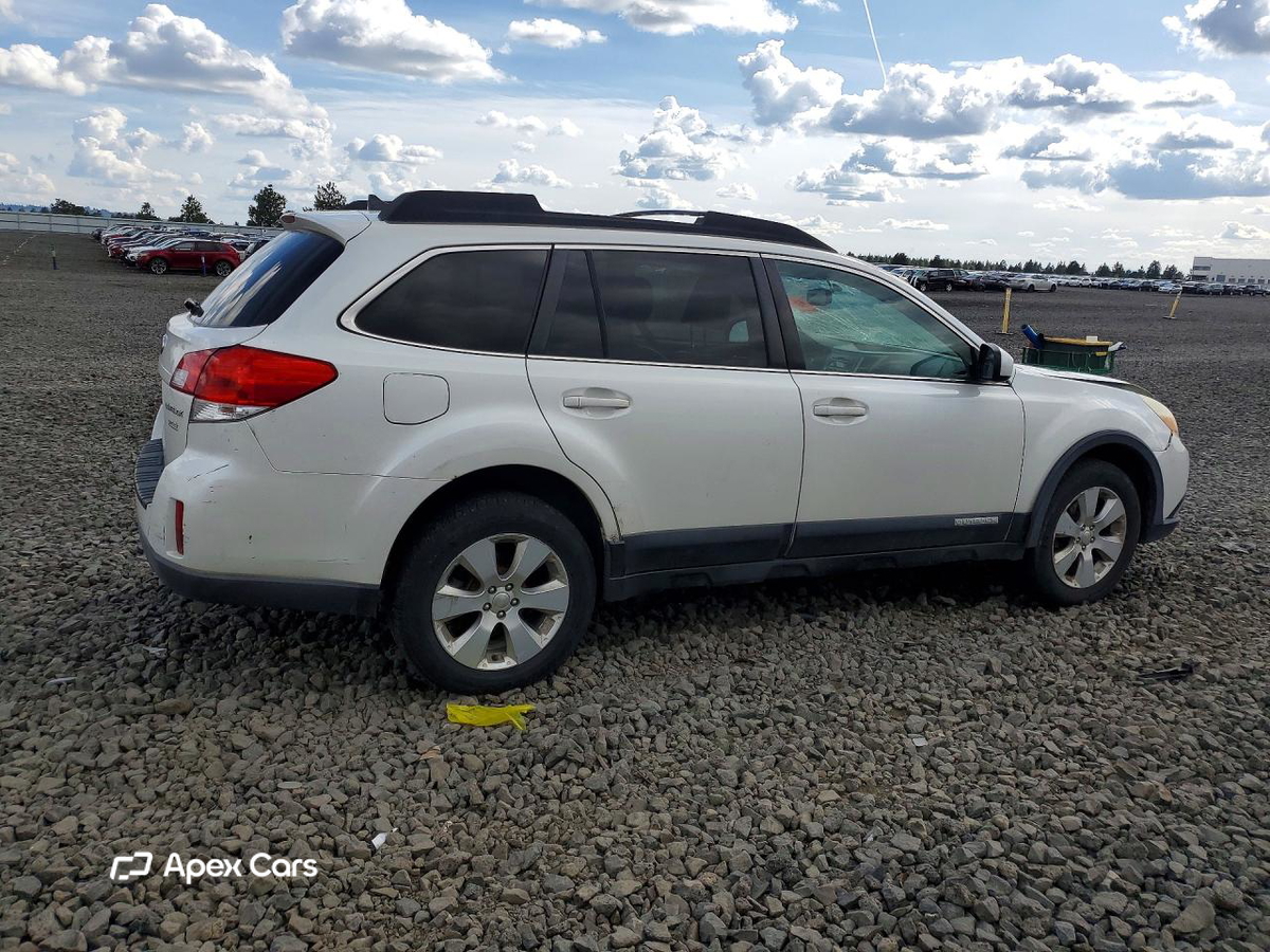 Subaru Outback 2011