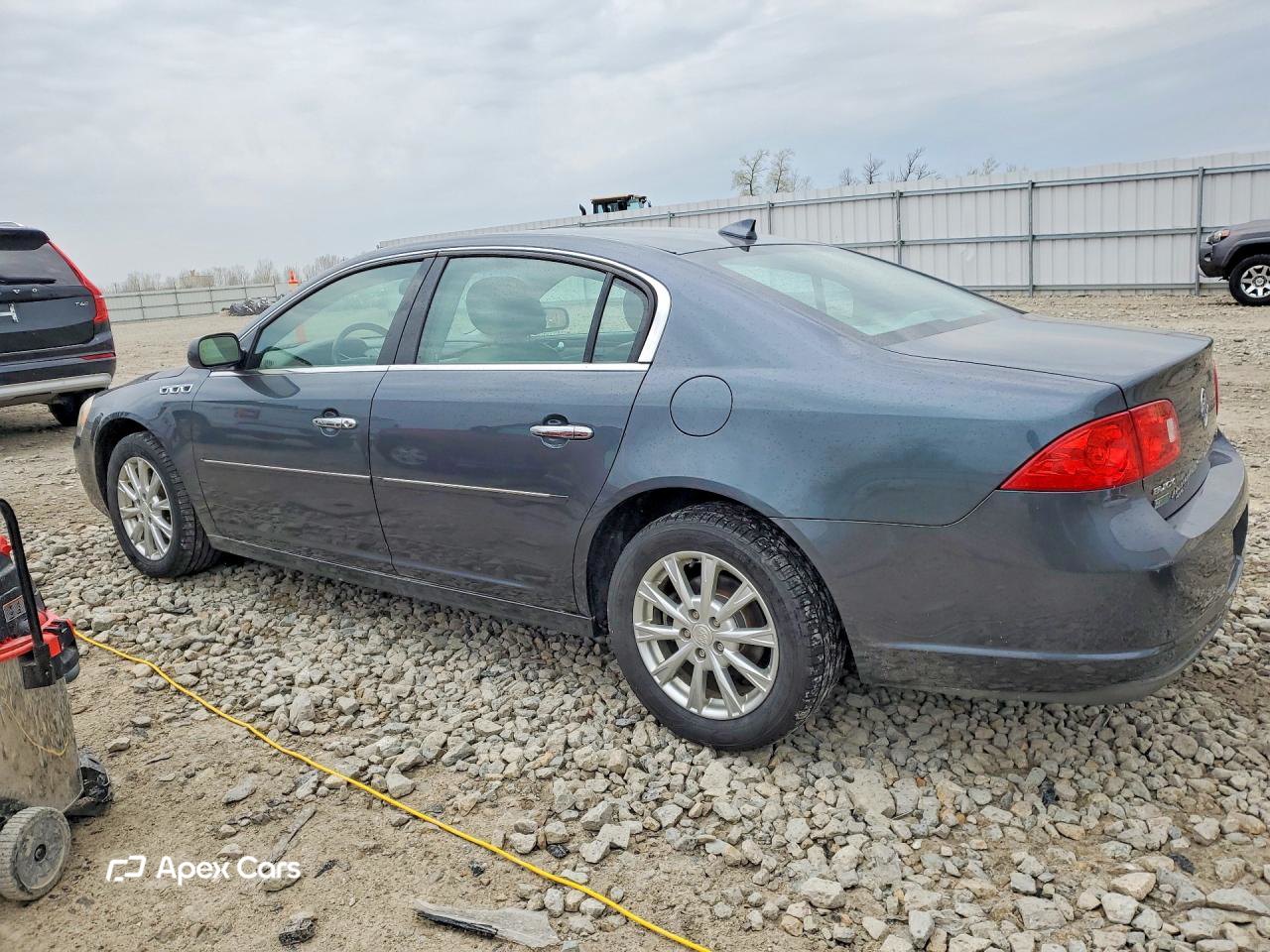Buick Lucerne 2011