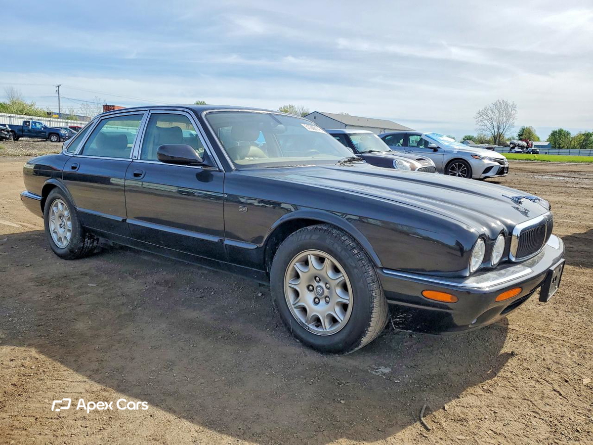 Jaguar XJ 2001