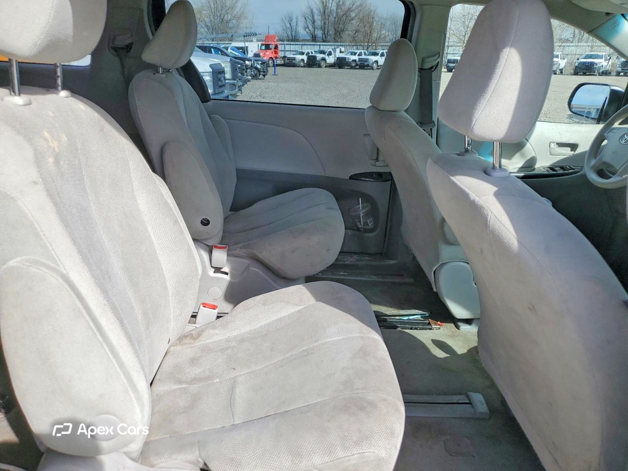Toyota Sienna 2012