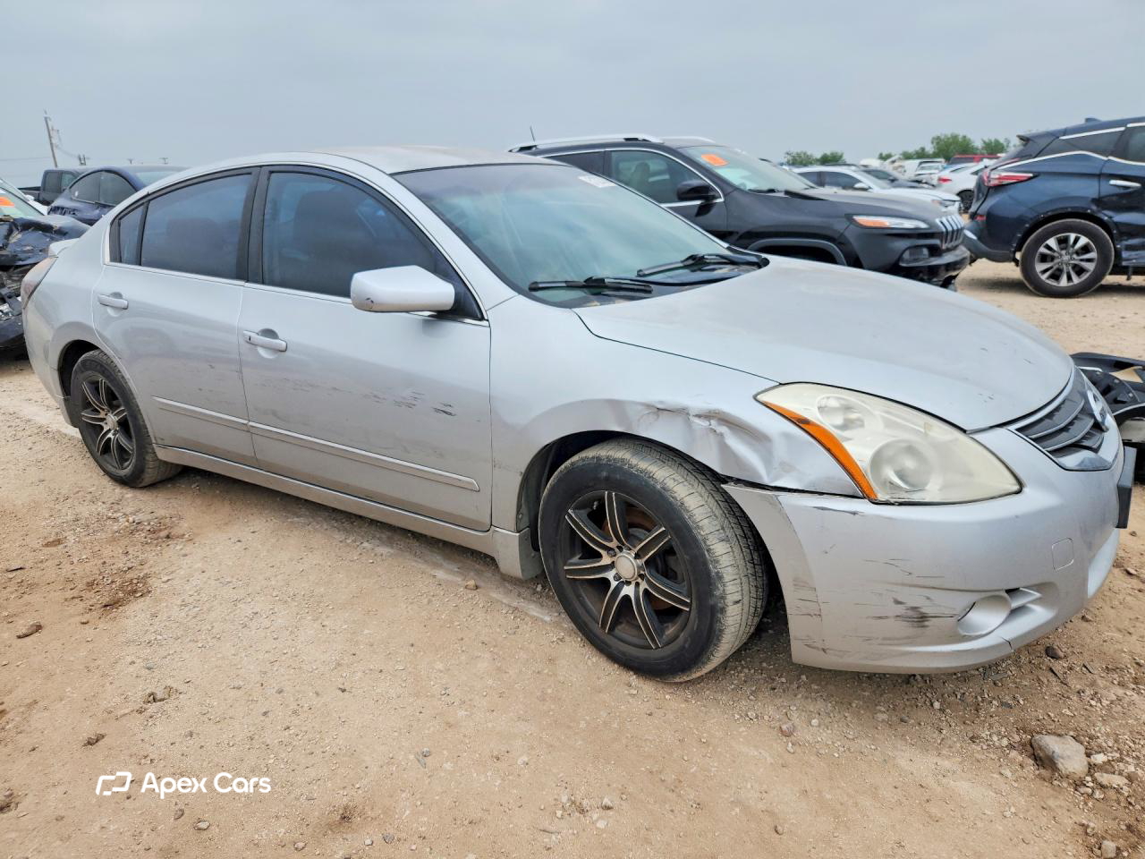 Nissan Altima 2011