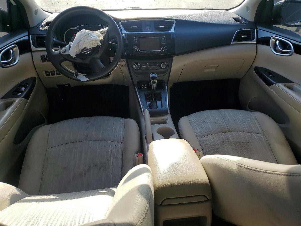 Nissan Sentra 2016