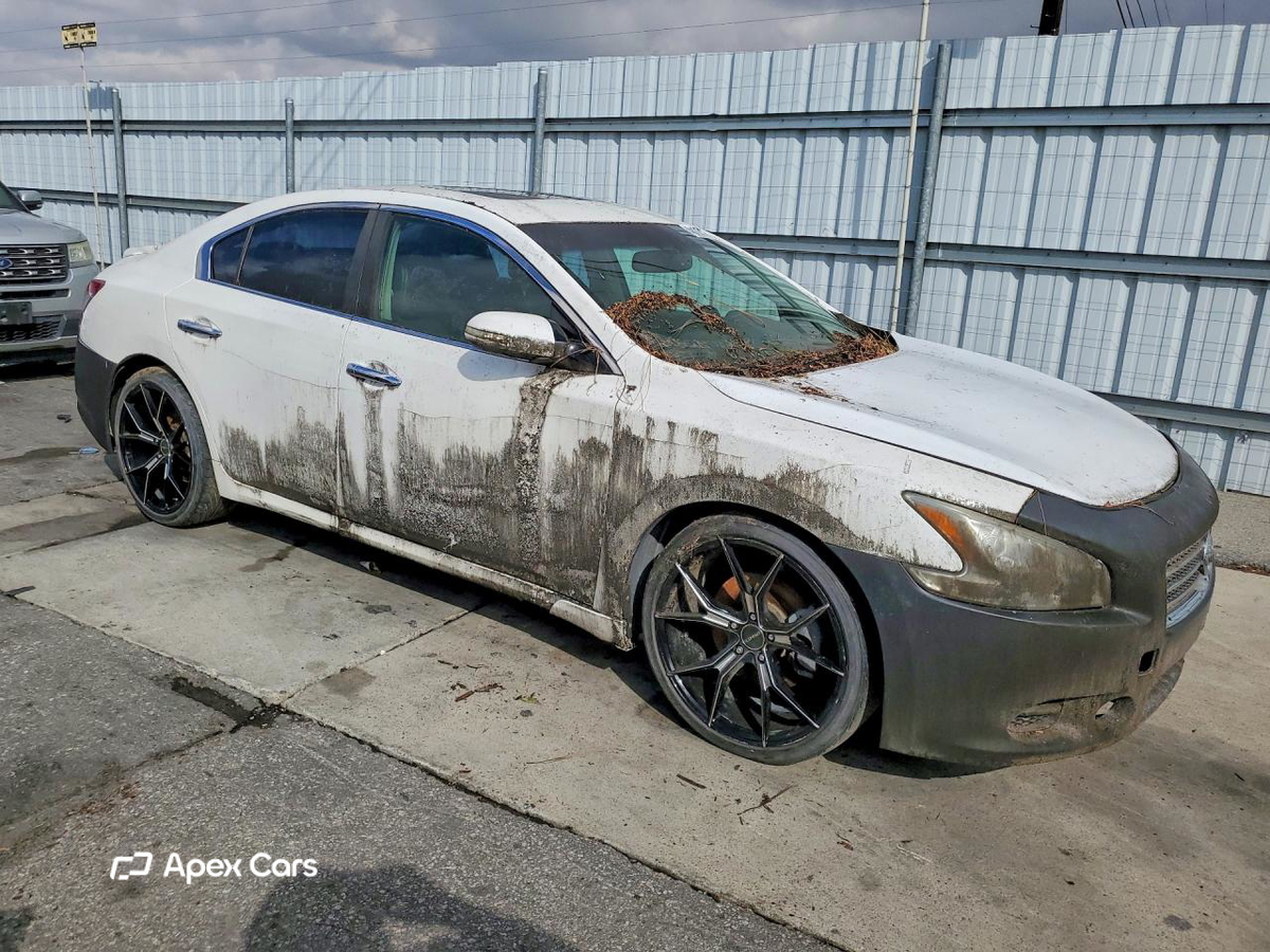 Nissan Maxima 2009
