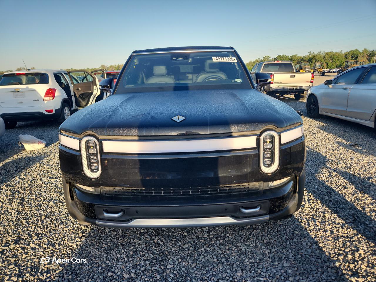 Rivian R1S 2023