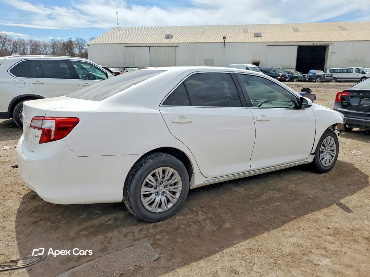 Toyota Camry 2012