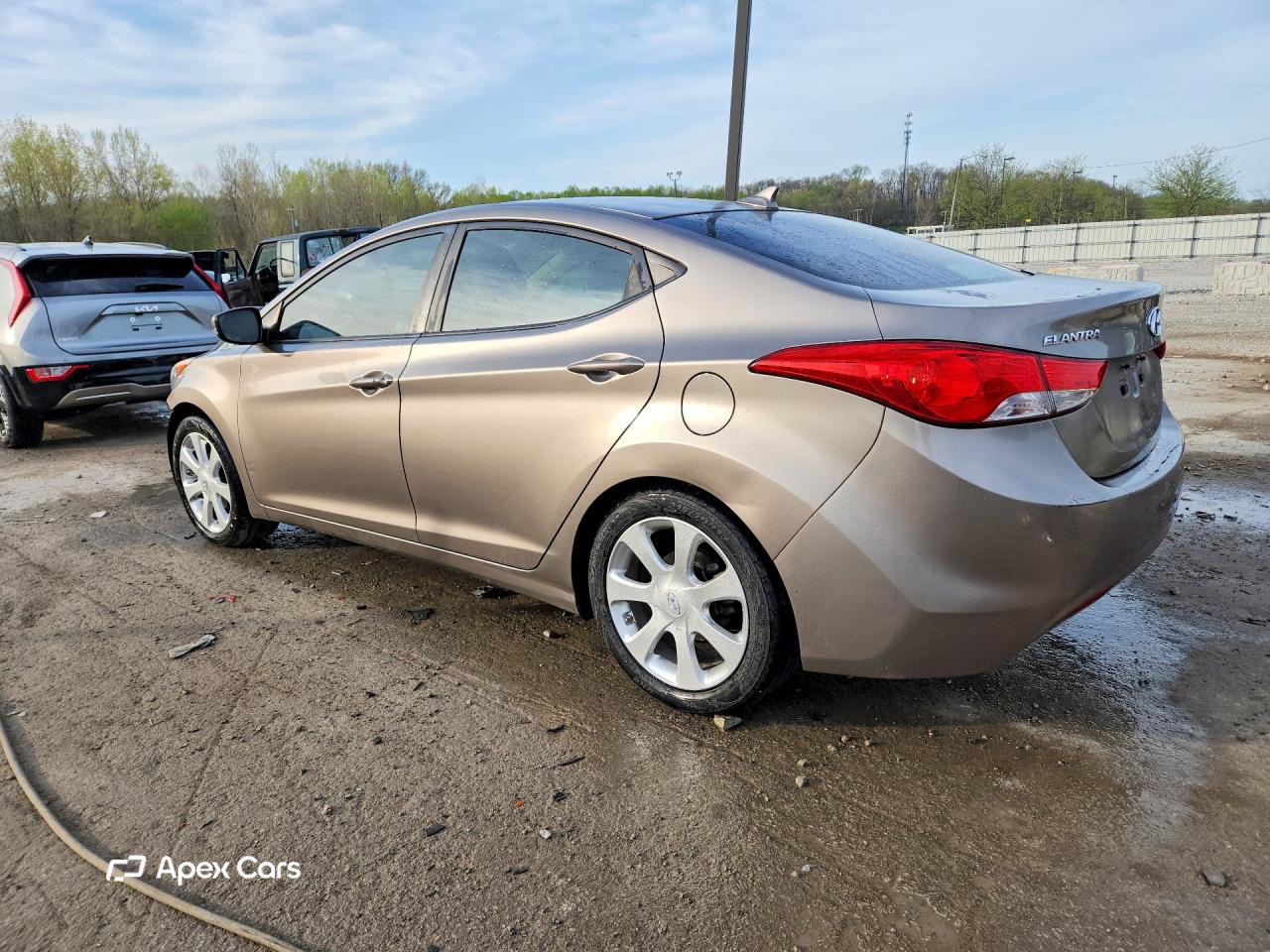 Hyundai Elantra 2012