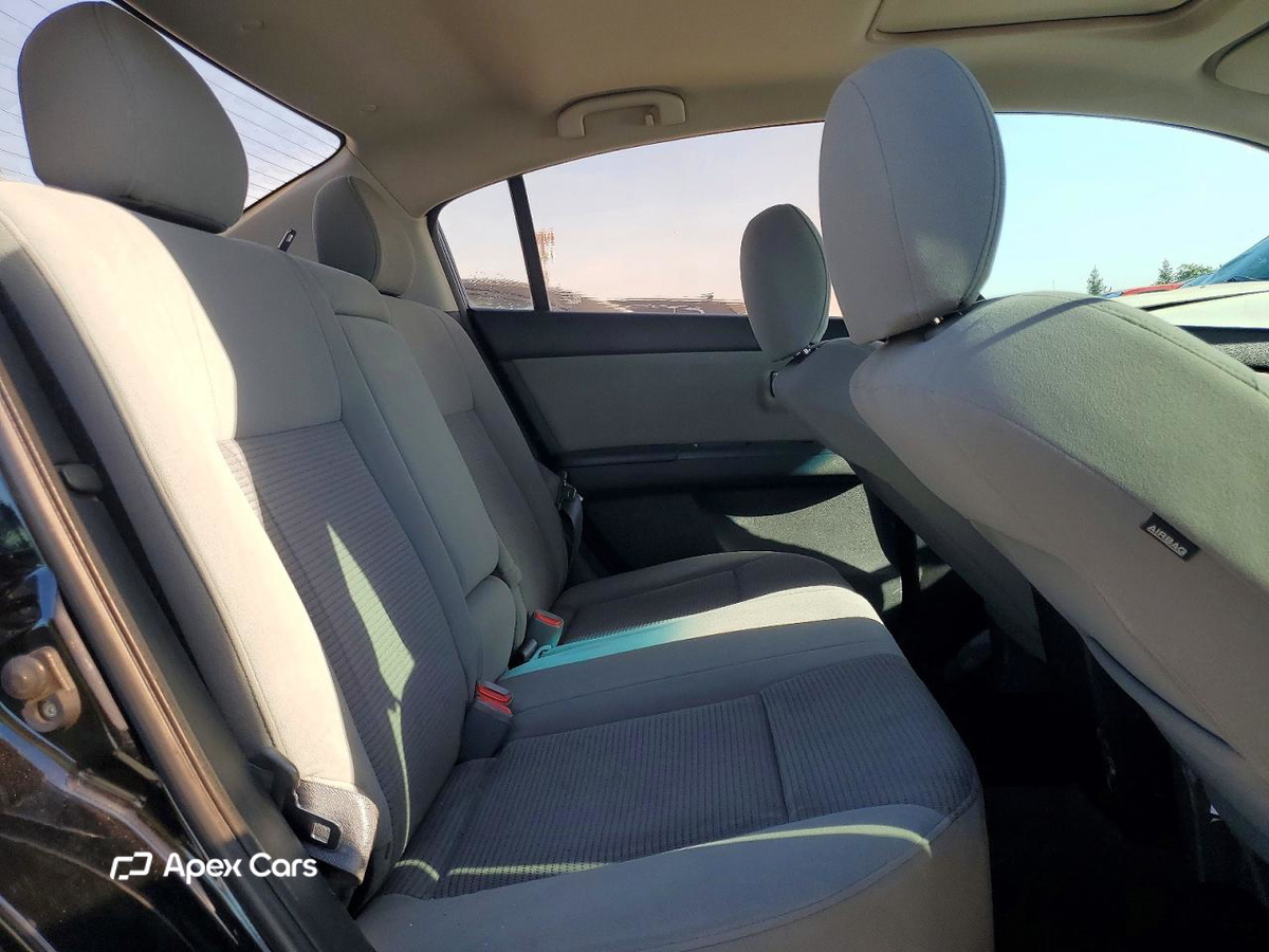 Nissan Sentra 2012
