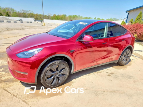 Tesla Model Y 2024 - Image 1 of 14