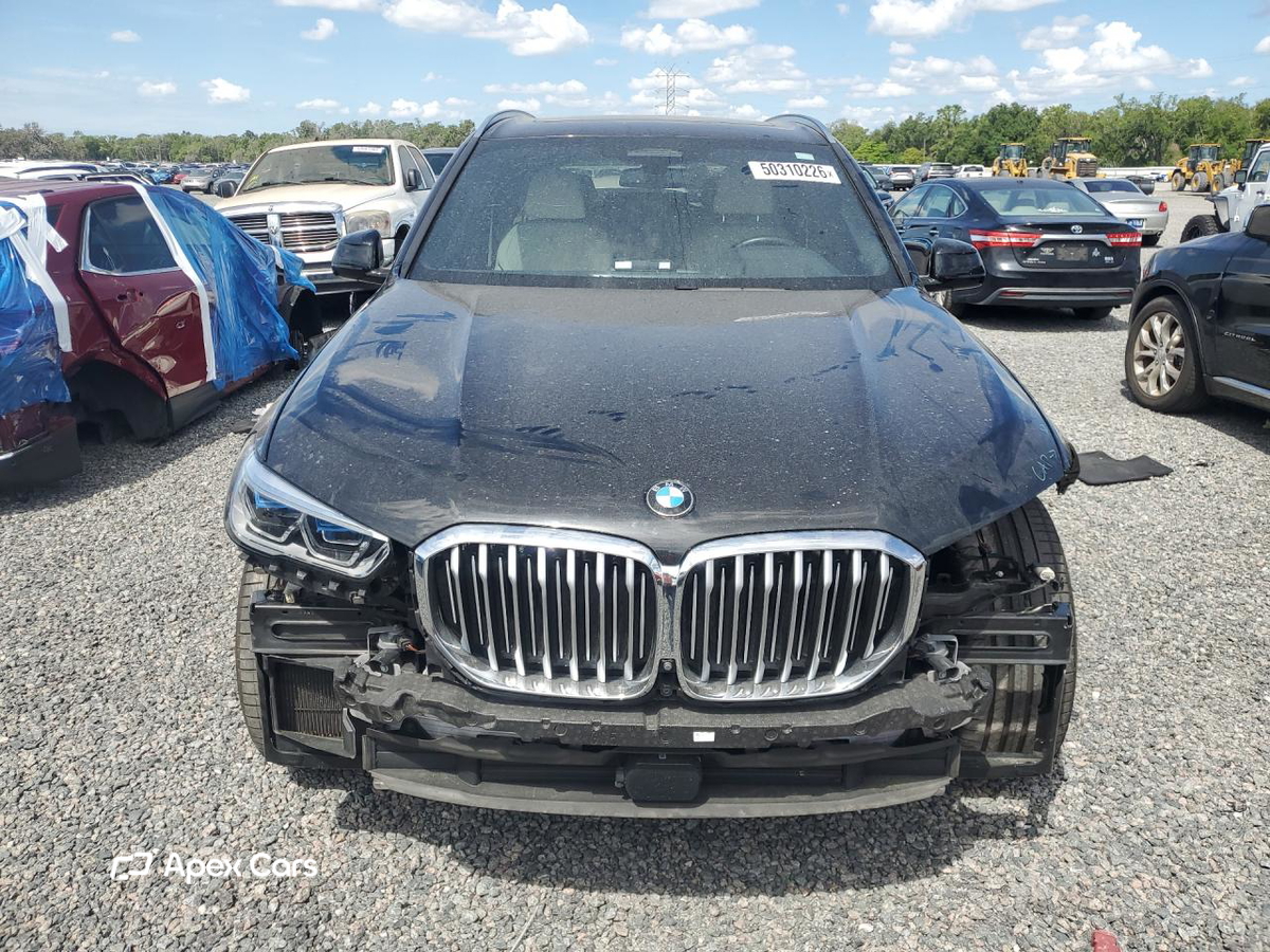 BMW X5 2021