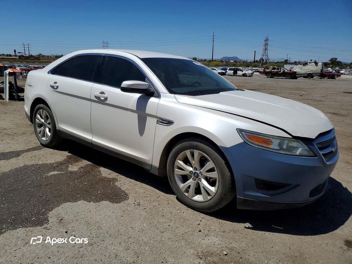 Ford Taurus 2012