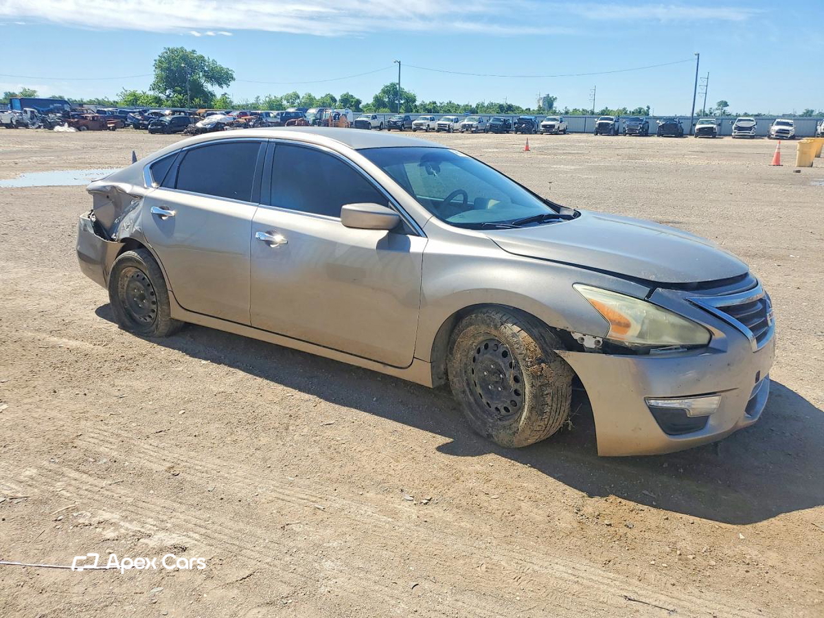 Nissan Altima 2014
