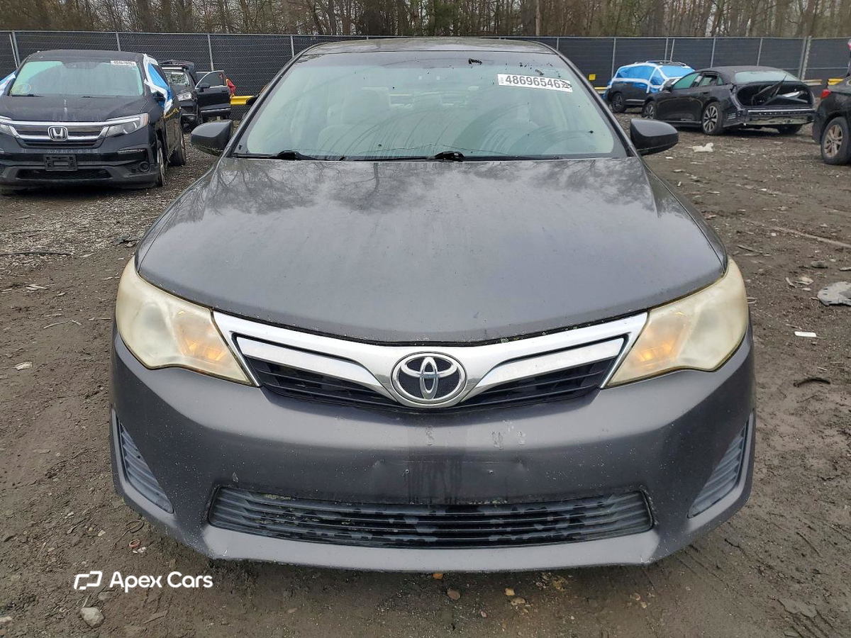 Toyota Camry 2012