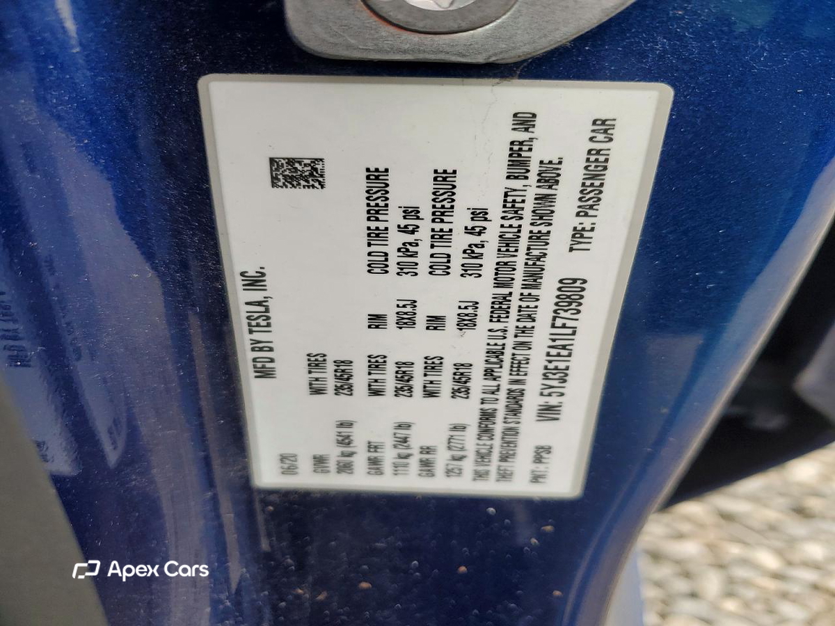 Tesla Model 3 2020