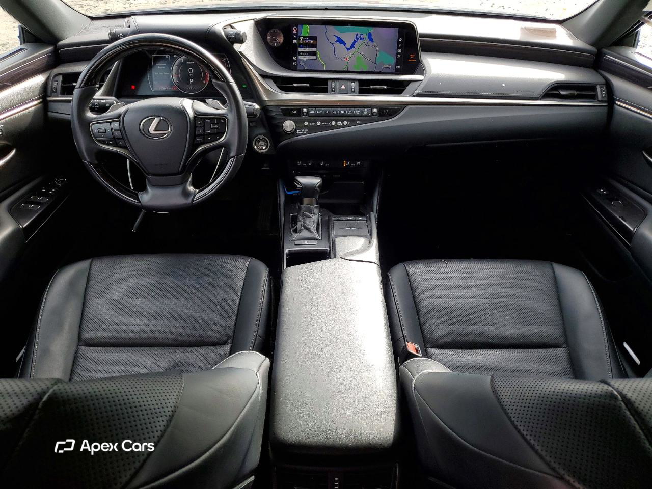 Lexus ES 2021