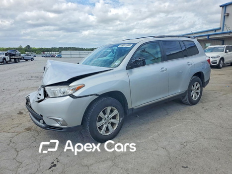 Toyota Highlander 2012 - Image 1 of 13