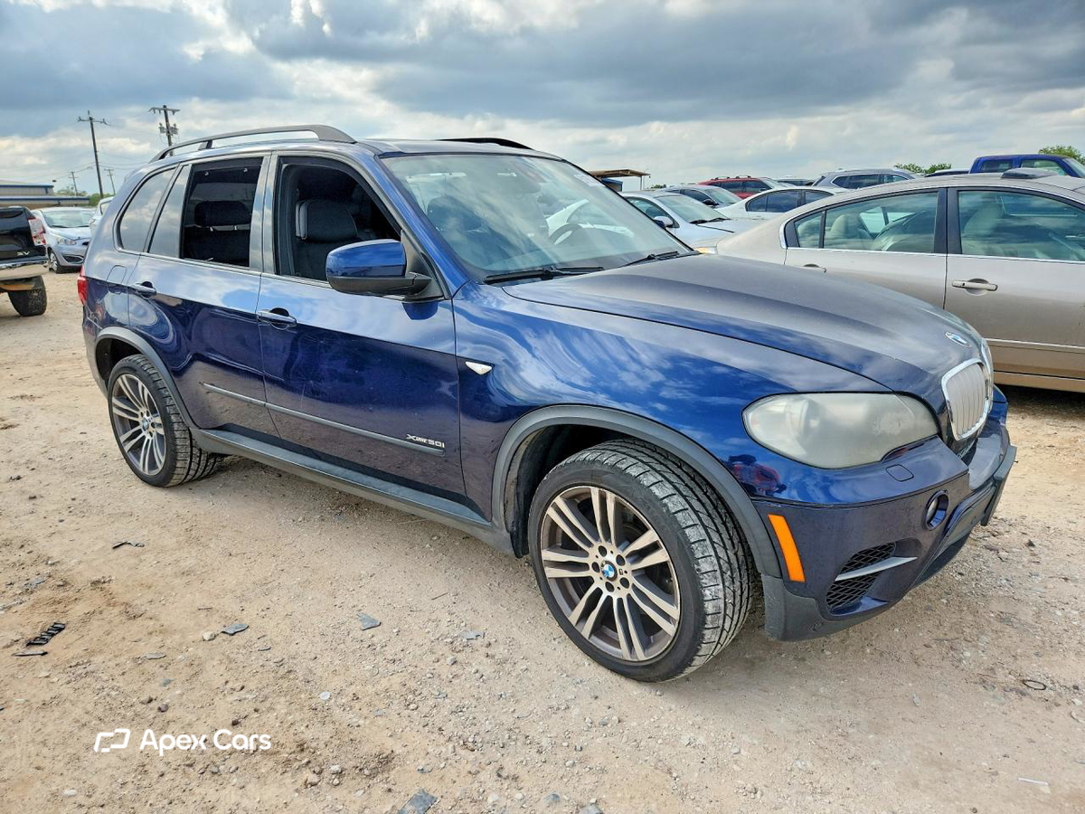BMW X5 2011