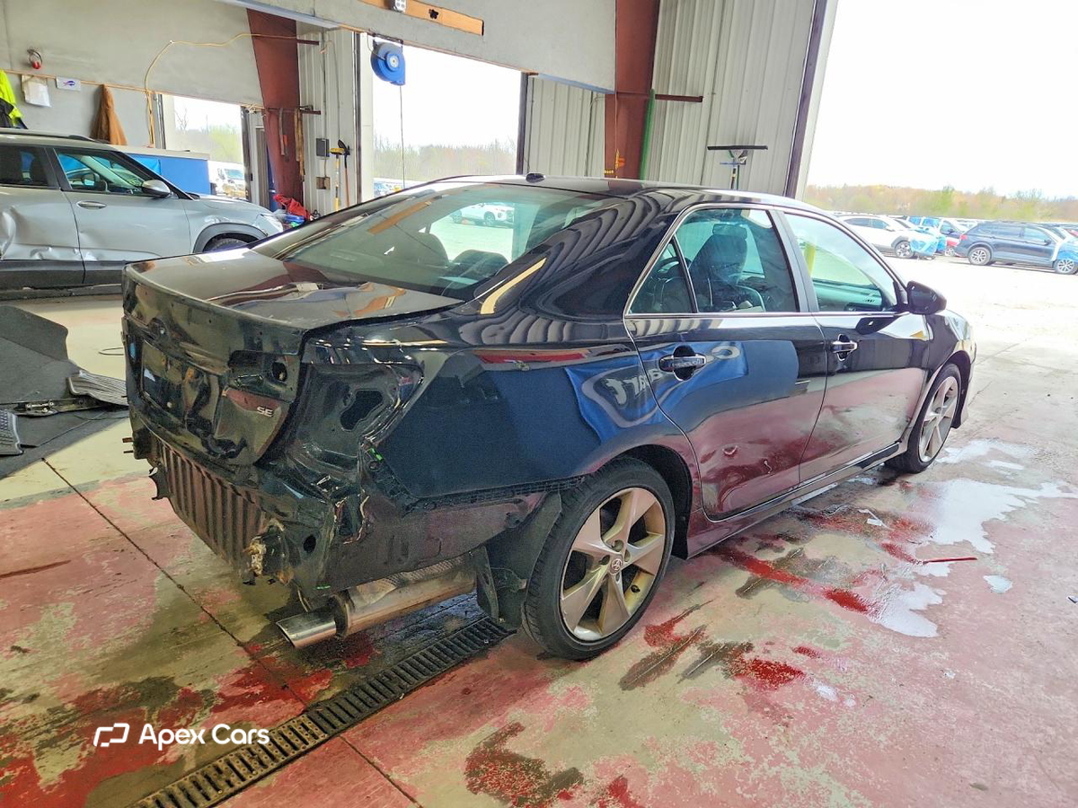 Toyota Camry 2012