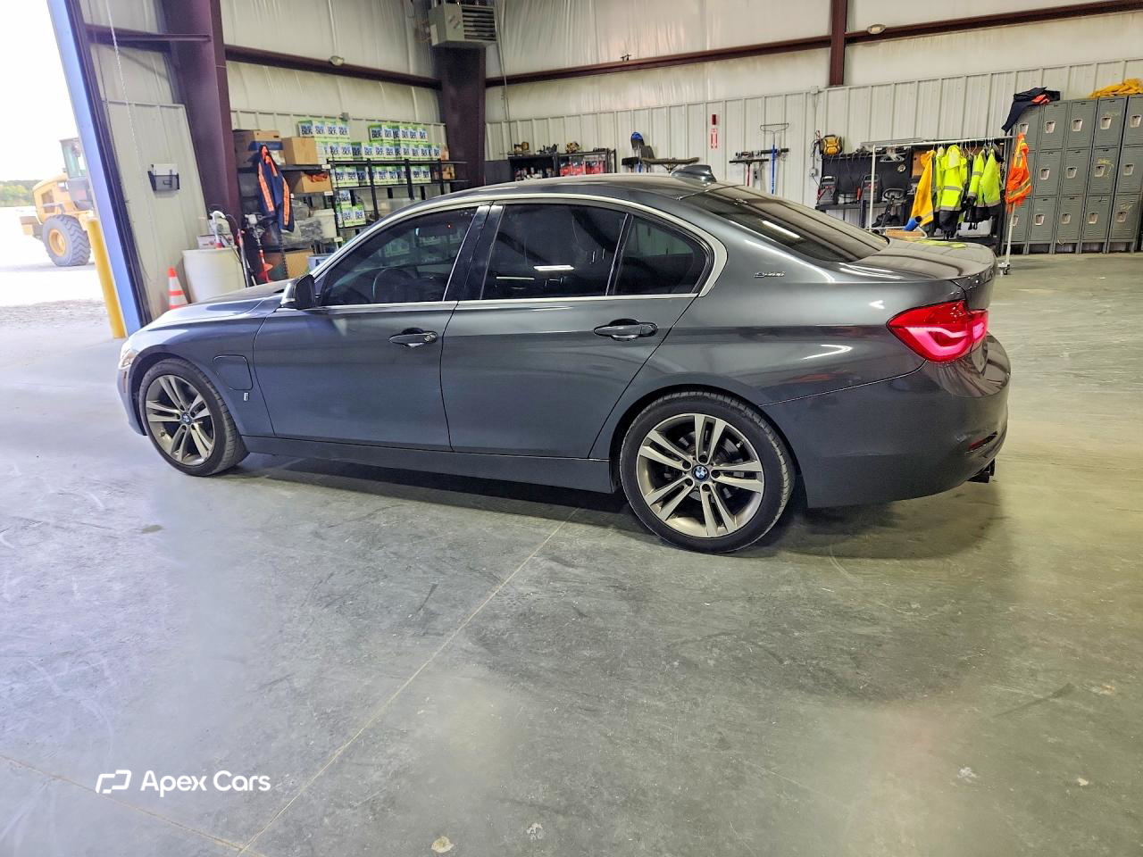 BMW Series 3 2017