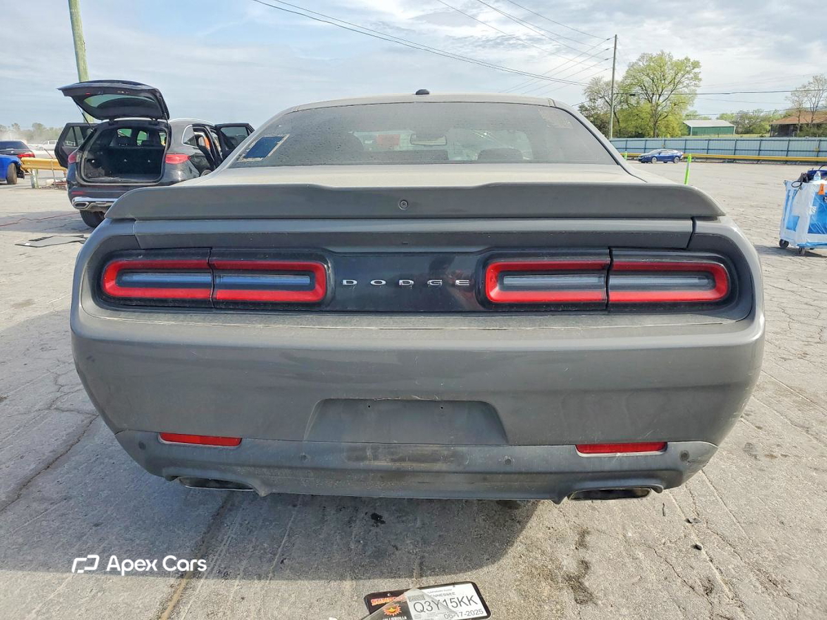 Dodge Challenger 2019