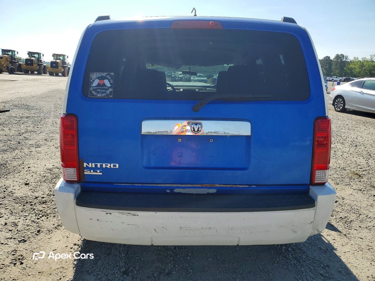 Dodge Nitro 2008