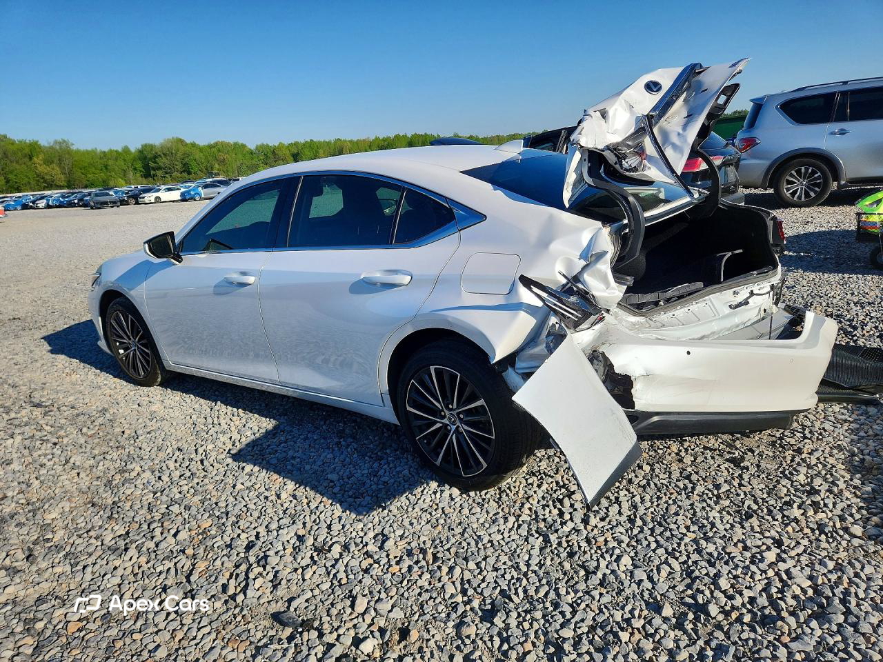 Lexus ES 2025