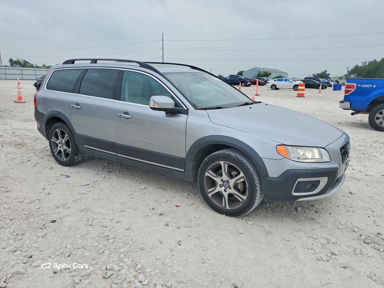 Volvo XC70 2013