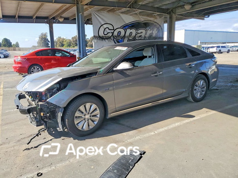 Hyundai Sonata 2017 - Image 1 of 14