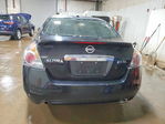 Nissan Altima 2010